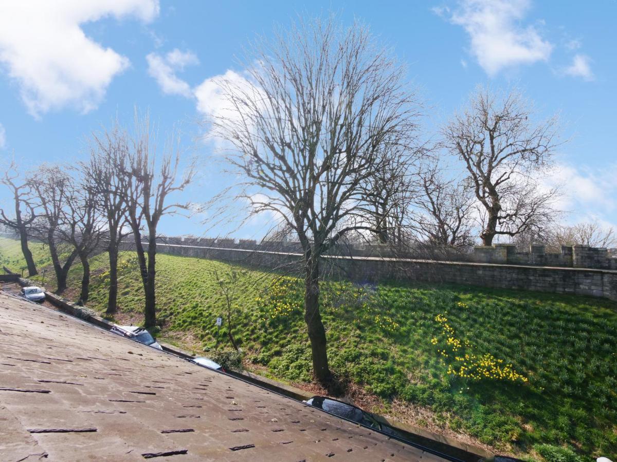 Bar Wall Cottage-City Wall Views-Sleeps 5 York Esterno foto