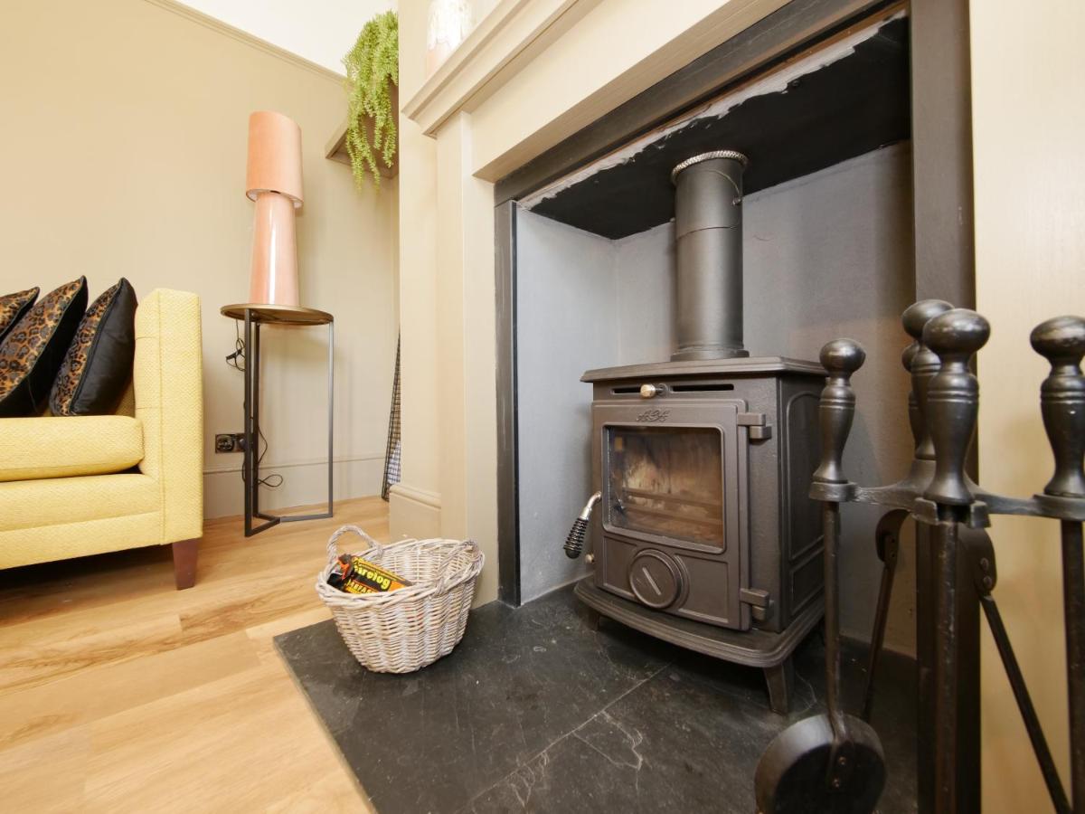 Bar Wall Cottage-City Wall Views-Sleeps 5 York Esterno foto