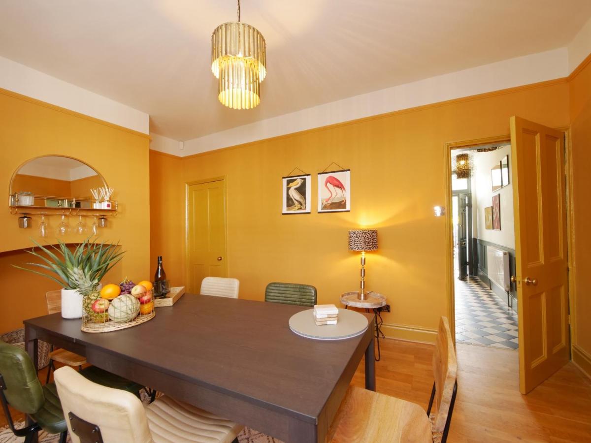 Bar Wall Cottage-City Wall Views-Sleeps 5 York Esterno foto