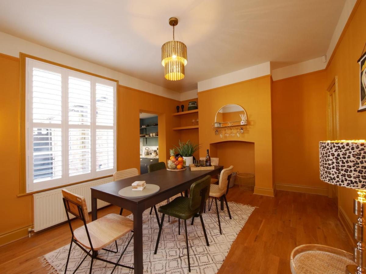 Bar Wall Cottage-City Wall Views-Sleeps 5 York Esterno foto